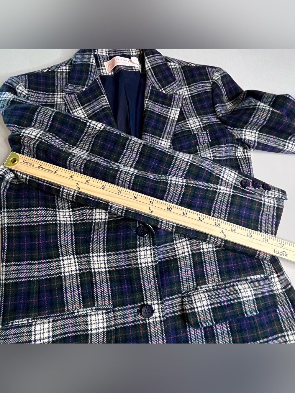 Vintage Plaid Pendleton Two-Button Blazer Jacket in Navy and White Size 6 - Picture 6 of 11
